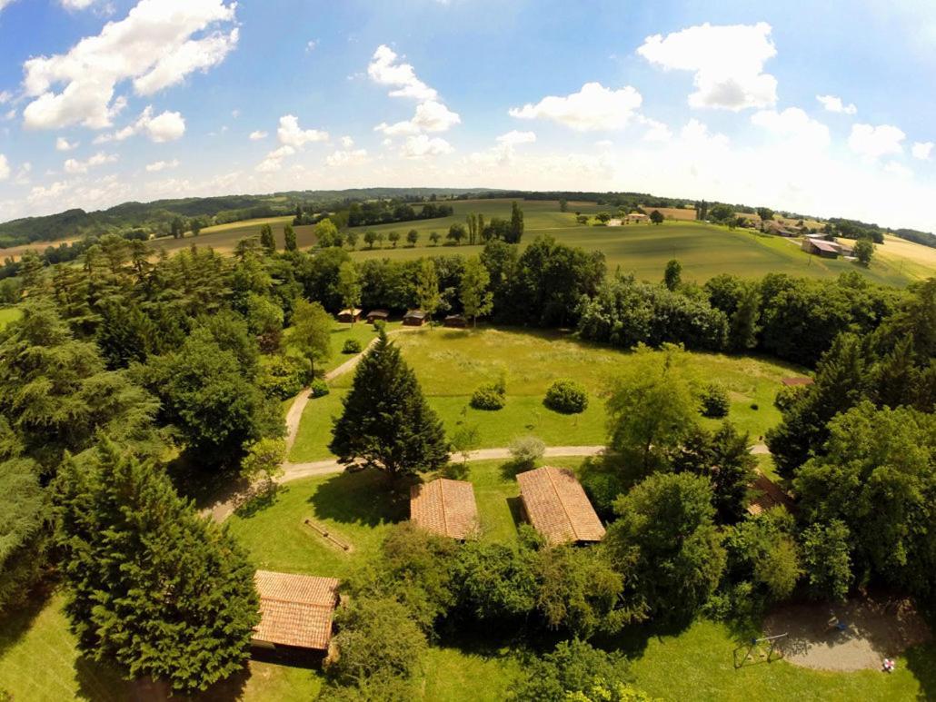 Camping Et Hotel Chateau Du Haget Montesquiou Ngoại thất bức ảnh